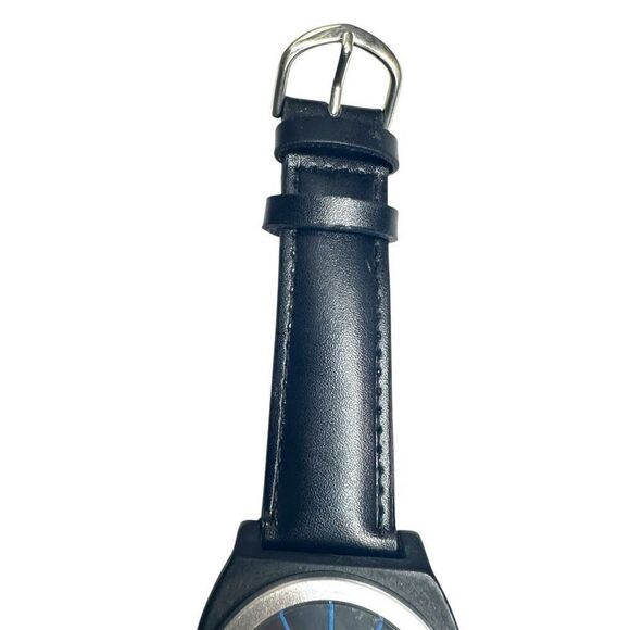 Nixon Minimal The Time Teller Designer 100M Diver Watch Polycarbonate Black Blue - Picture 8 of 9